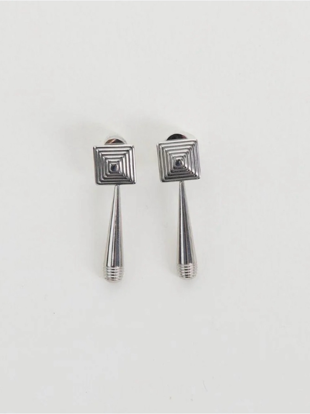 Heaven Mayhem Iris Earrings